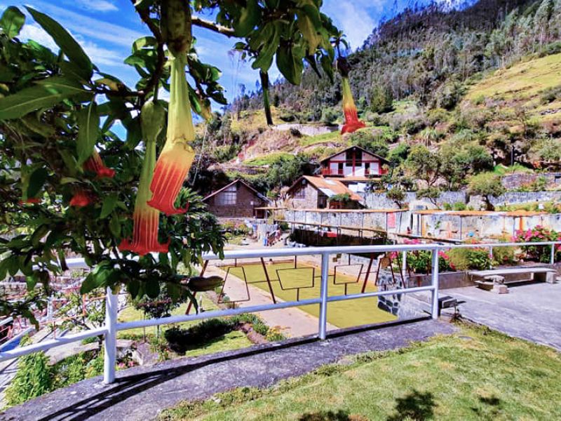 Machu Picchu Lares Trek 4 Días y 3 Noches