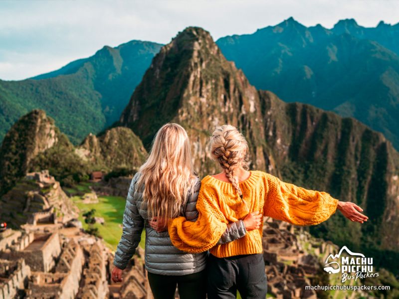 Tour Machu Picchu por Tren 2 Días y 1 Noche