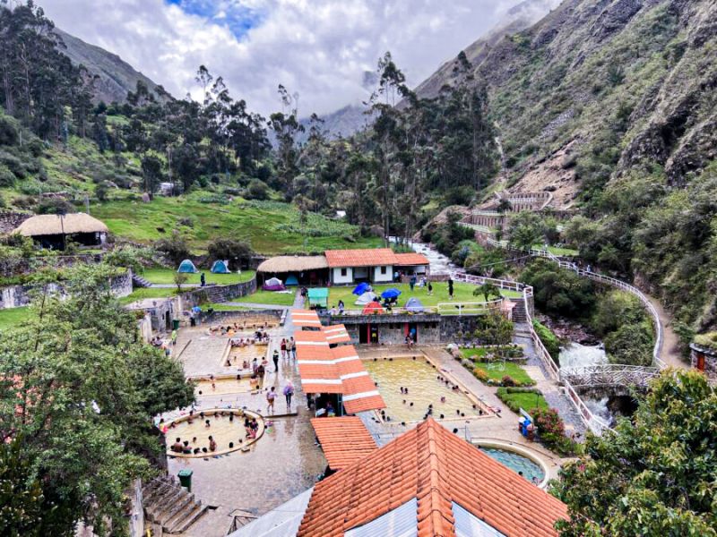 Machu Picchu Lares Trek 5 días y 4 noches + Camino Inca