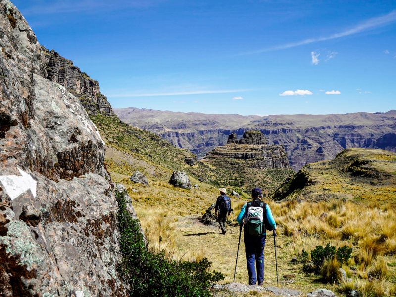 Trek Waqrapukara Tour Full Day Cusco