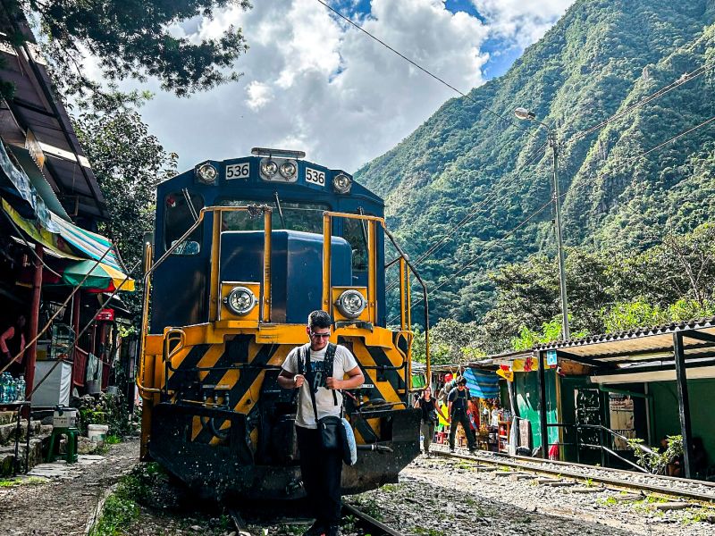 Ollantaytambo a Hidroelectrica con Retorno (Round Trip) - Regular Service